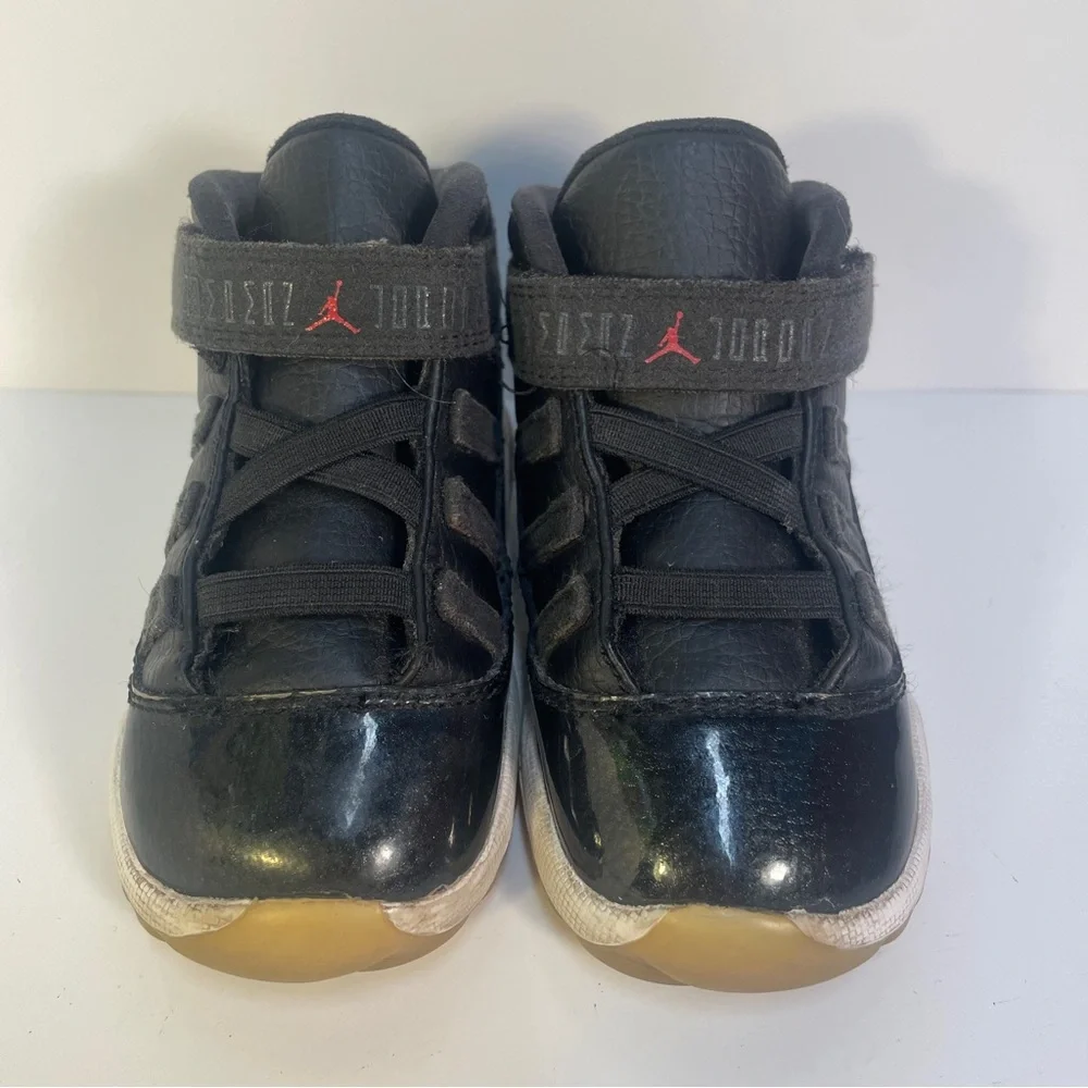 Air Jordan Retro XI 11 72-10 378040-002 Black/White Toddler 7C No Box - Picture 3 of 8